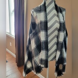 Black & White Plaid Draped Shawl Vest - Unbranded
